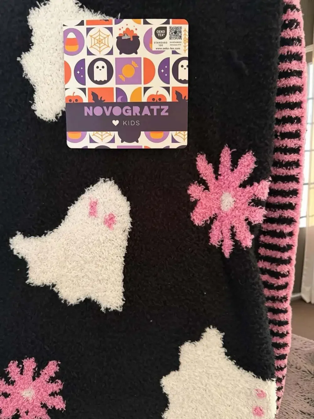 Novogratz Kids Halloween Ghost and Pink Flower Pattern Throw Blanket